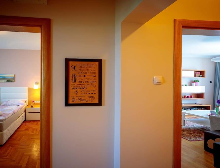 Green Apartment - Top Location, Near City Center! Sofia Exteriör bild