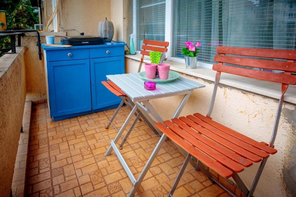 Green Apartment - Top Location, Near City Center! Sofia Exteriör bild